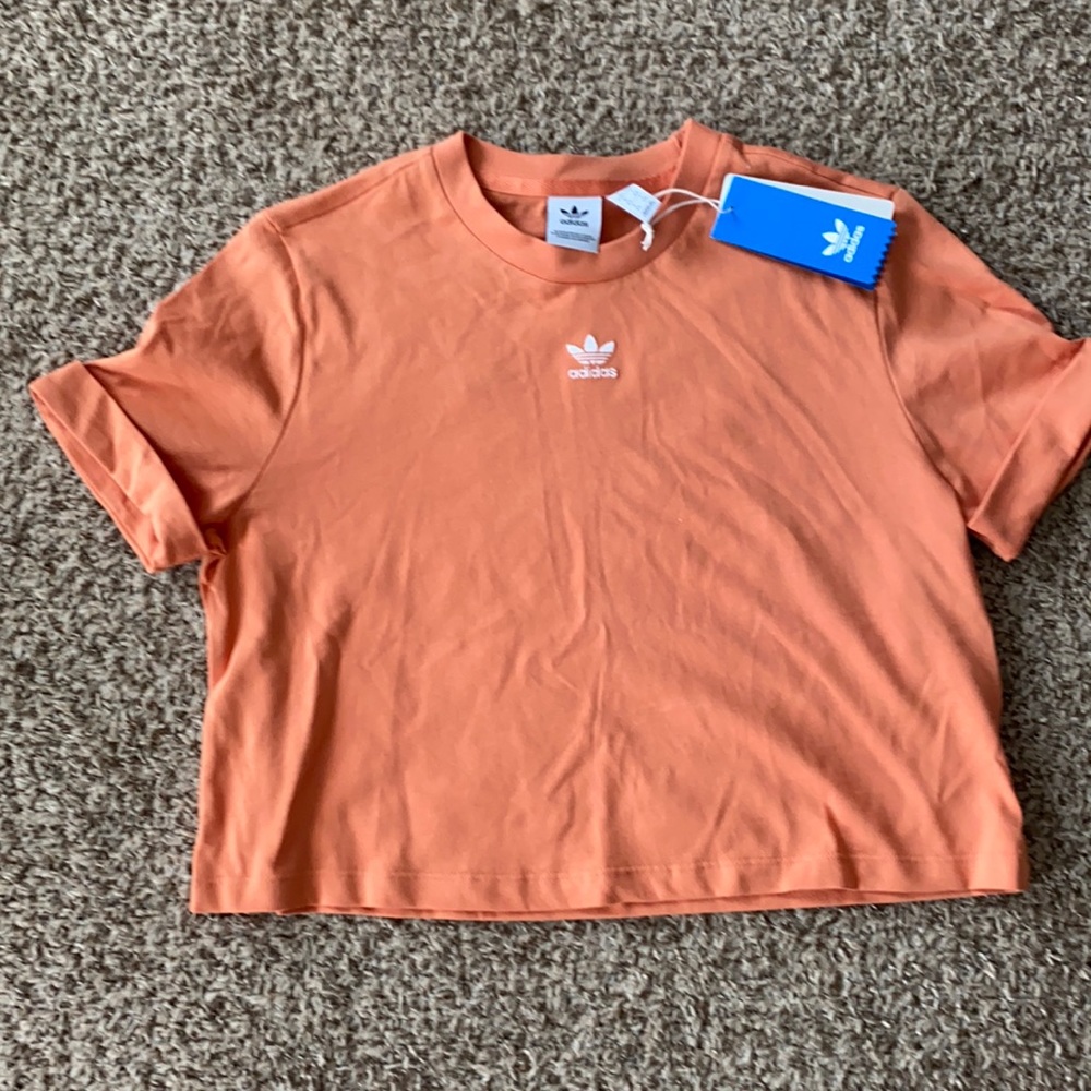 NWT Athletic crop top